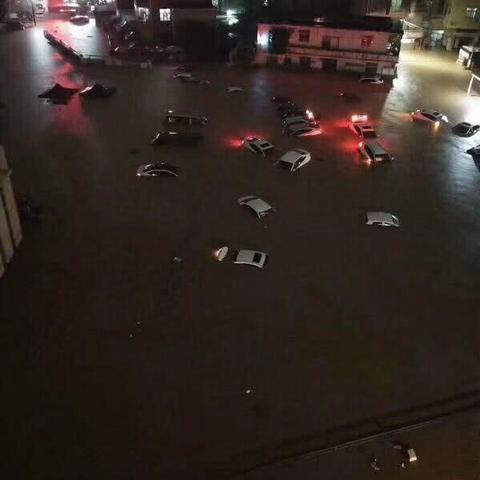 盐田今日暴雨最新消息查询,盐田下雨了吗